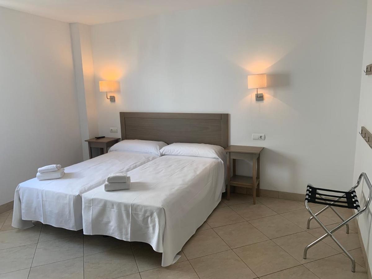 Hostal Tarifa -Recepcion Abierta Las 24H- Екстериор снимка