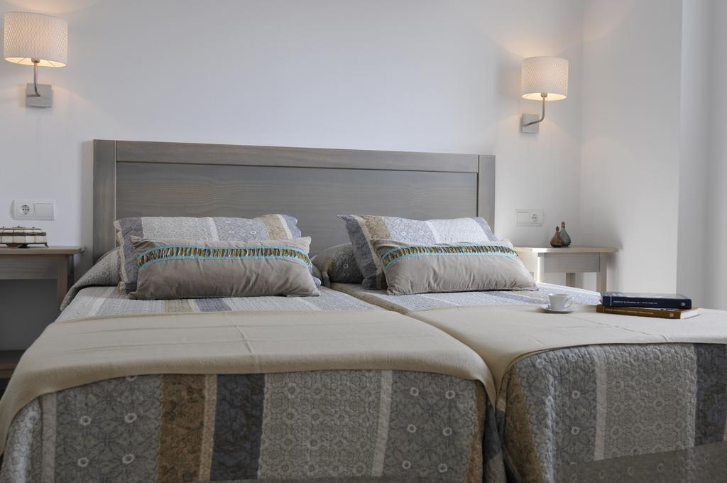 Hostal Tarifa -Recepcion Abierta Las 24H- Стая снимка