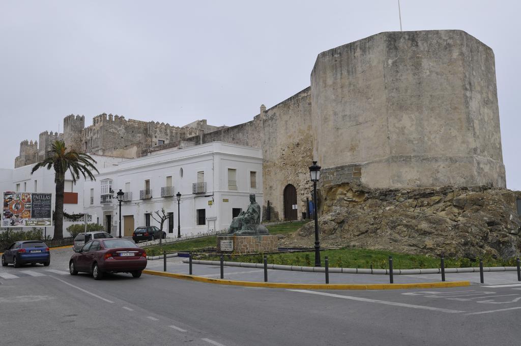 Hostal Tarifa -Recepcion Abierta Las 24H- Екстериор снимка