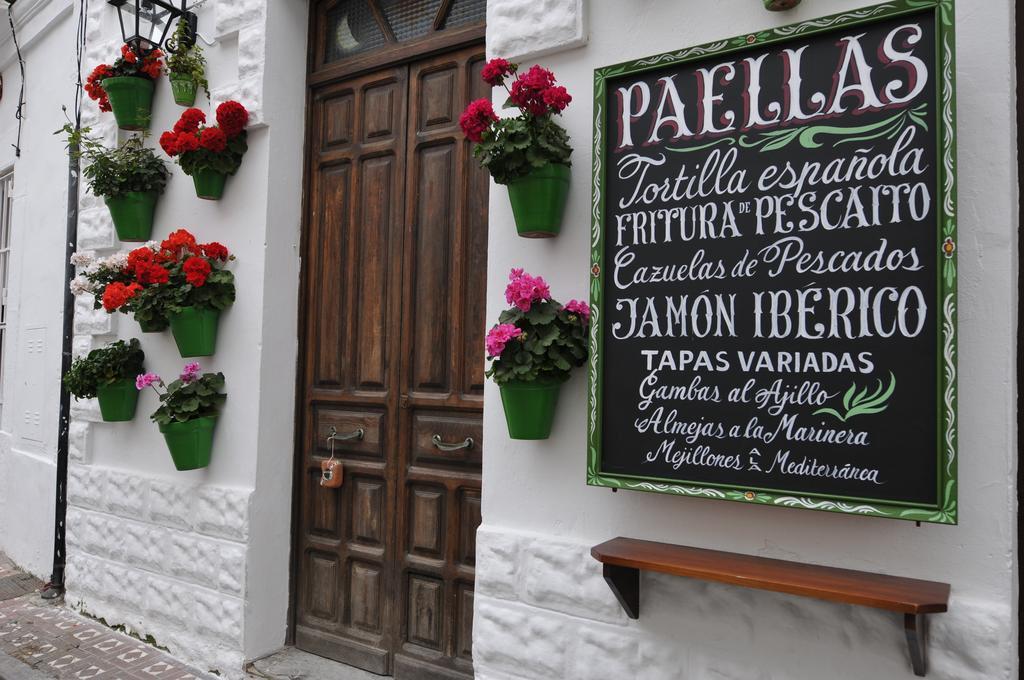 Hostal Tarifa -Recepcion Abierta Las 24H- Екстериор снимка